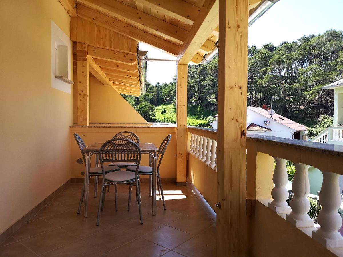 Apartments With A Swimming Pool Banjol, Rab - 11382 Екстериор снимка