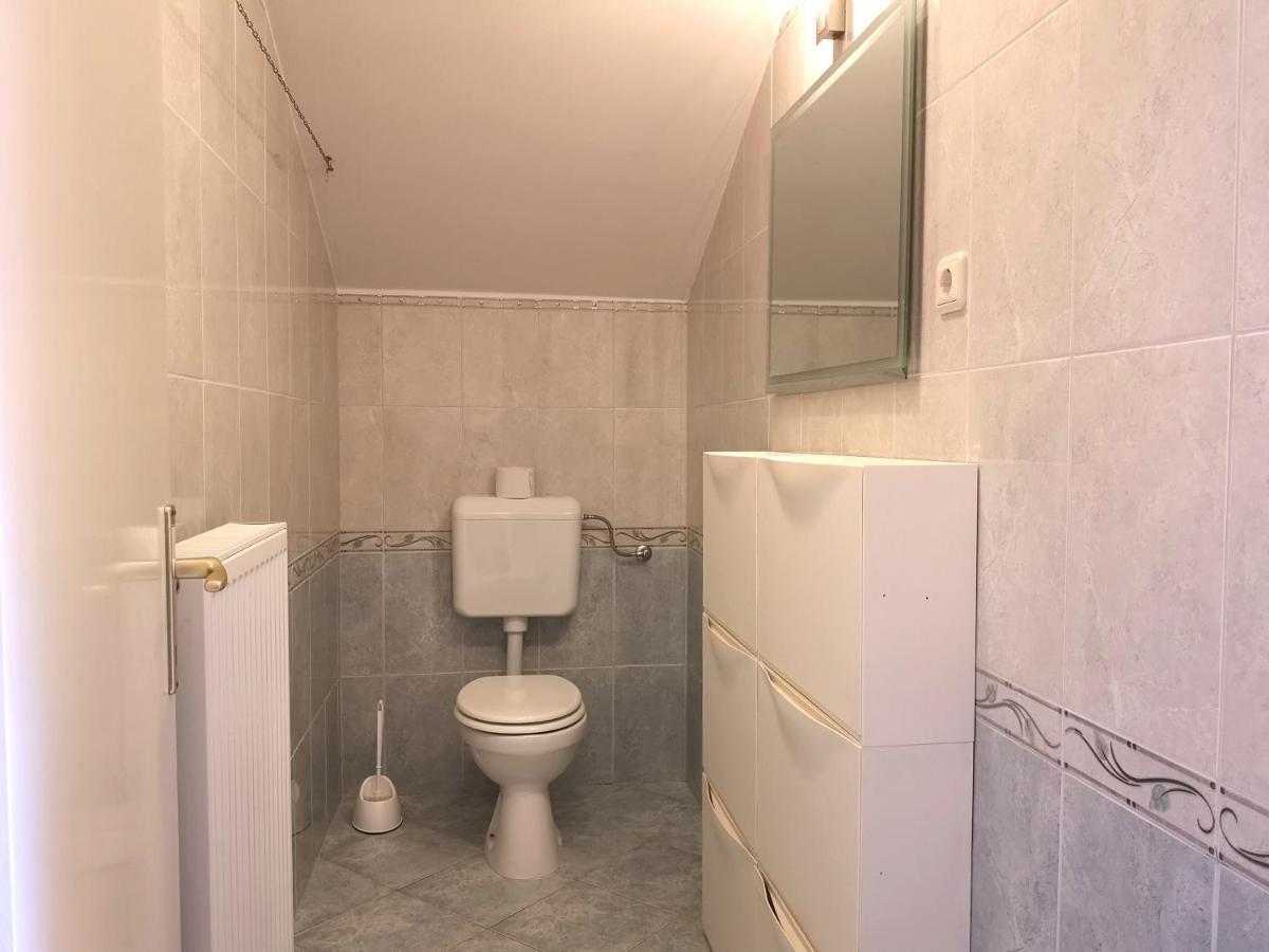 Apartments With A Swimming Pool Banjol, Rab - 11382 Екстериор снимка