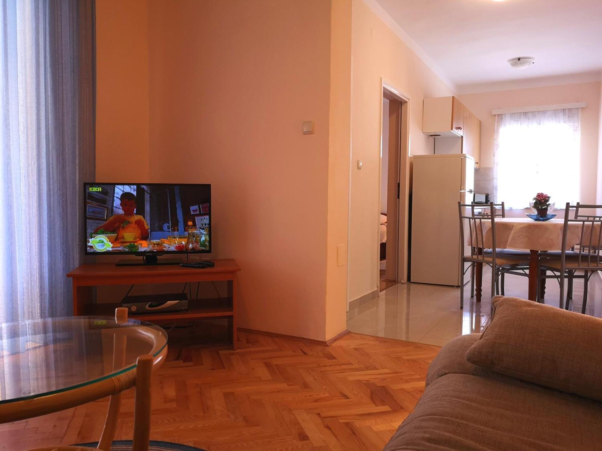 Apartments With A Swimming Pool Banjol, Rab - 11382 Стая снимка